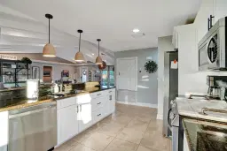 Picture of 4909 N Travelers Palm Ln, Tamarac, FL 33319