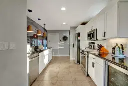 Picture of 4909 N Travelers Palm Ln, Tamarac, FL 33319