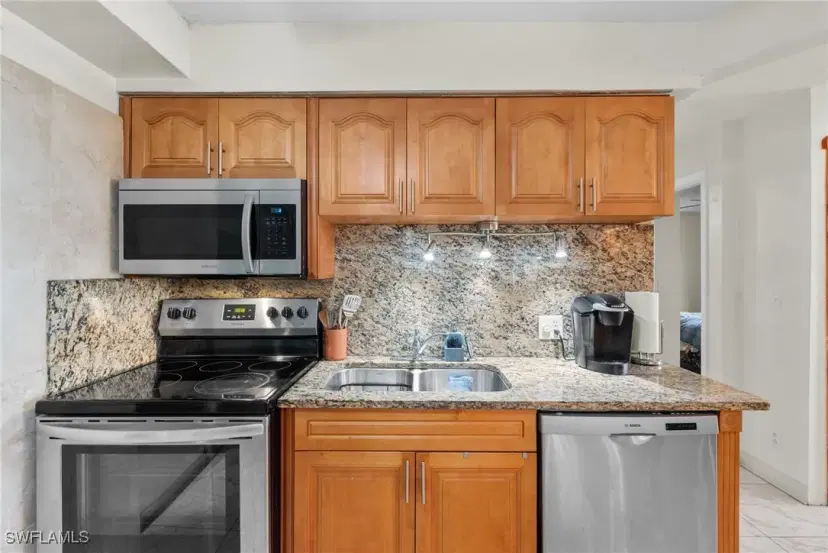 Picture of 5507 Thomas St, Bokeelia FL 33922