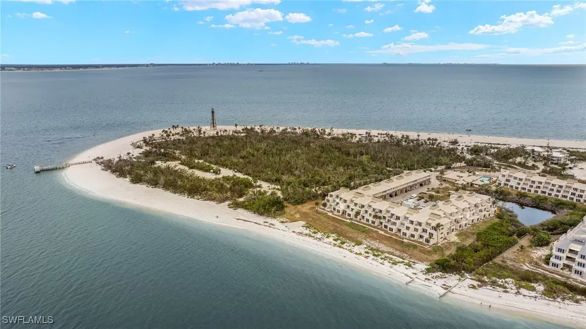 Picture of 200 Periwinkle Way 231, Sanibel, FL 33957