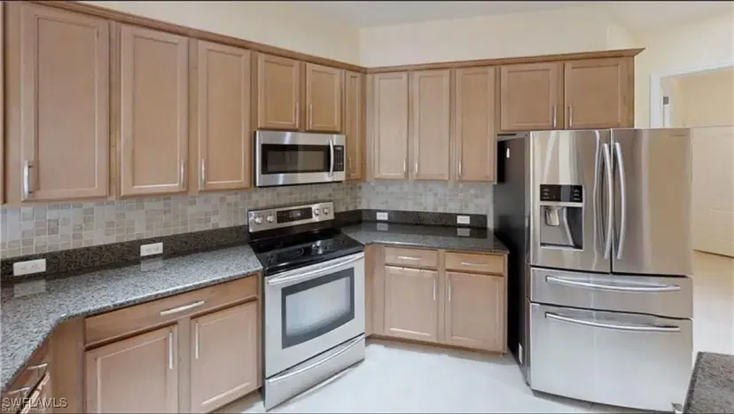 Picture of 2628 Fairmont Cove Ct, Cape Coral FL 33991