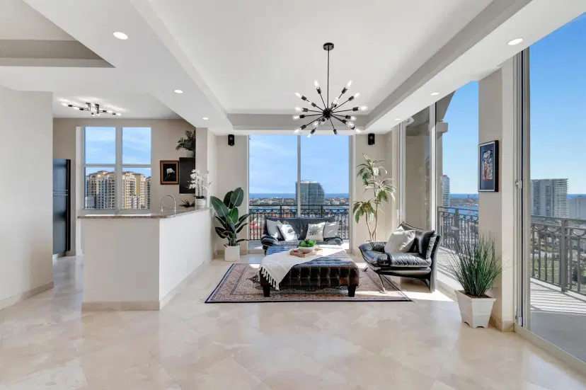 Picture of 550 Okeechobee Boulevard Uph-23, West Palm Beach FL 33401