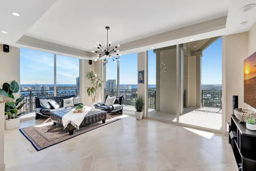 Picture of 550 Okeechobee Boulevard Uph-23, West Palm Beach FL 33401