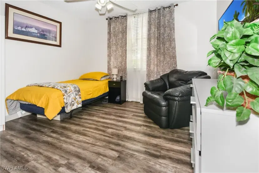 Picture of 1160 Wildwood Lakes Blvd 9, Naples FL 34104