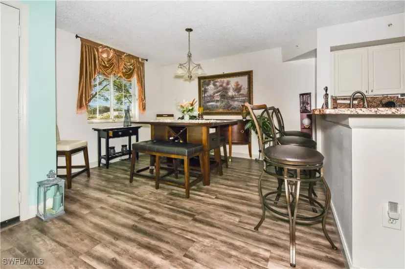 Picture of 1160 Wildwood Lakes Blvd 9, Naples FL 34104