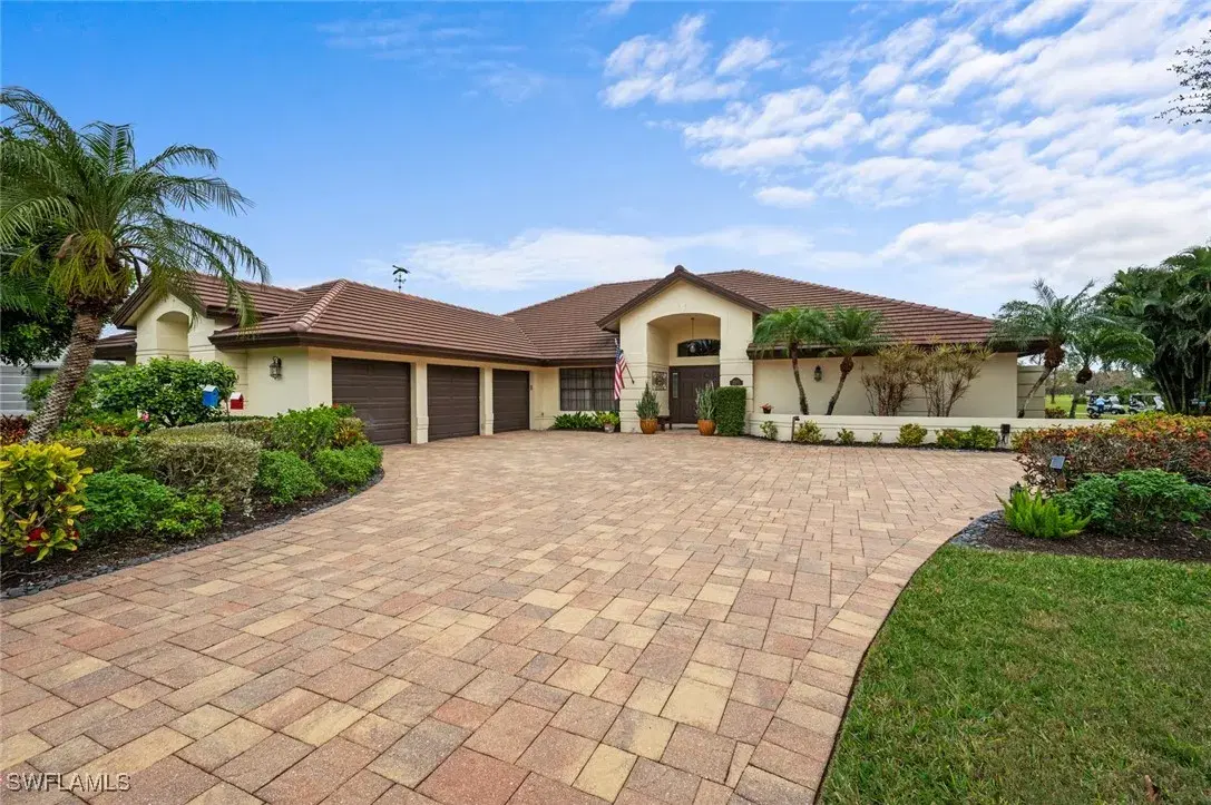 Picture of 20273 Leopard Ln, Estero, FL 33928