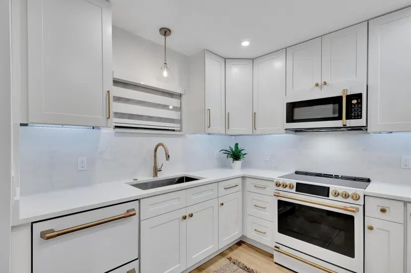 Picture of 208 S Lakeside Drive 102, Lake Worth Beach FL 33460