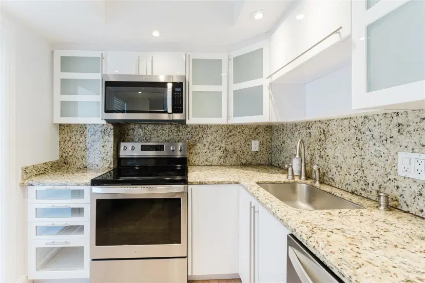 Picture of 2671 S Course Dr 908, Pompano Beach FL 33069
