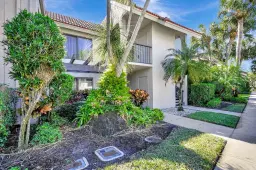 Picture of 5785 Fairway Park Court 204, Boynton Beach, FL 33437