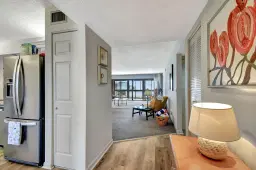 Picture of 5785 Fairway Park Court 204, Boynton Beach, FL 33437