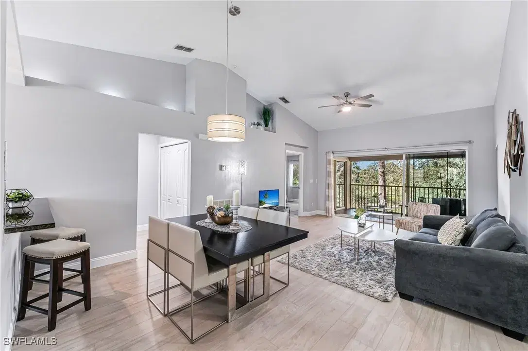 Picture of 8075 Tiger Cv 1711, Naples, FL 34113