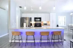 Picture of 4276 Island Cir A, Fort Myers, FL 33919