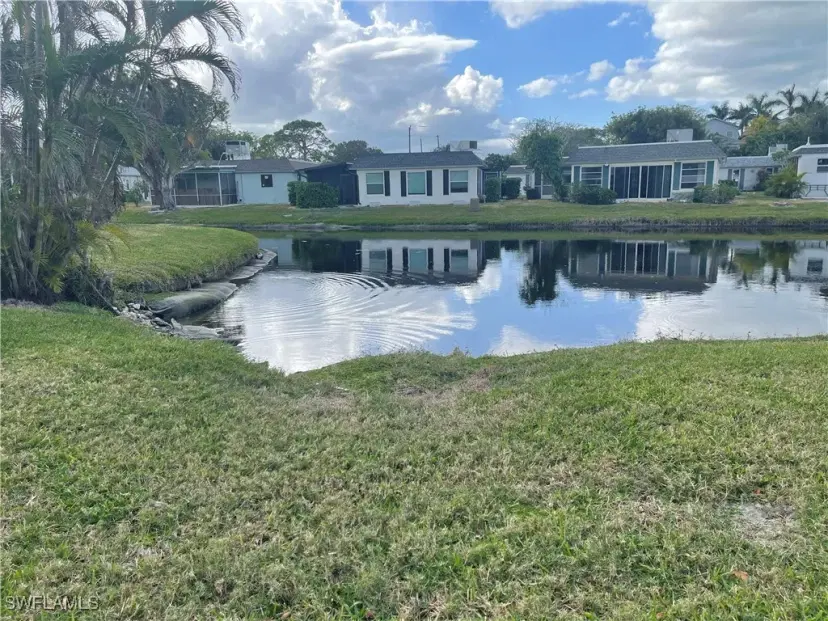 Picture of 6 Hackney Ln A26, Naples FL 34112