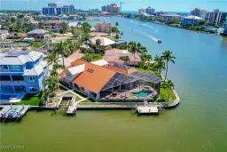Picture of 231 Trade Winds Ave, Naples, FL 34108