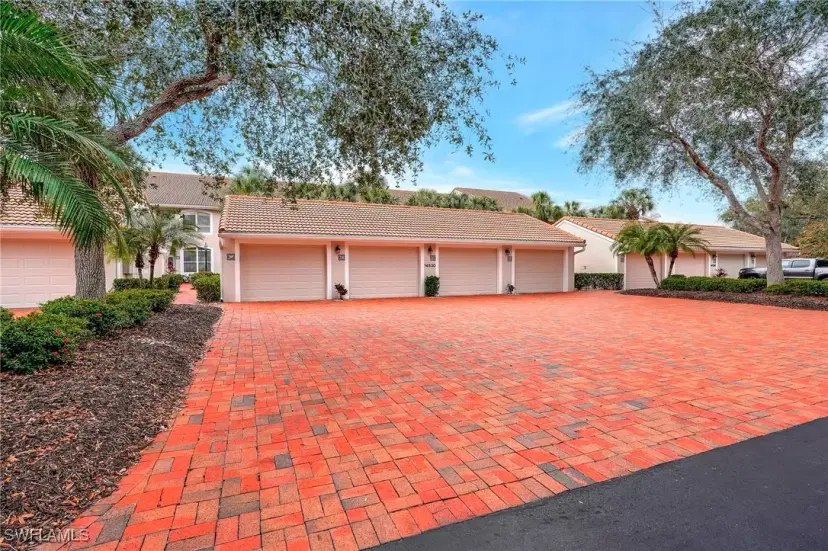 Picture of 14530 Red Fox Run 212, Naples FL 34110