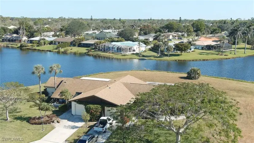 Picture of 147 Round Key Cir P1, Naples FL 34112