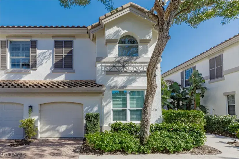 Picture of 150 Colonade Cir 902, Naples FL 34103