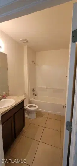 Picture of 153 SE 12Th St, Cape Coral, FL 33990