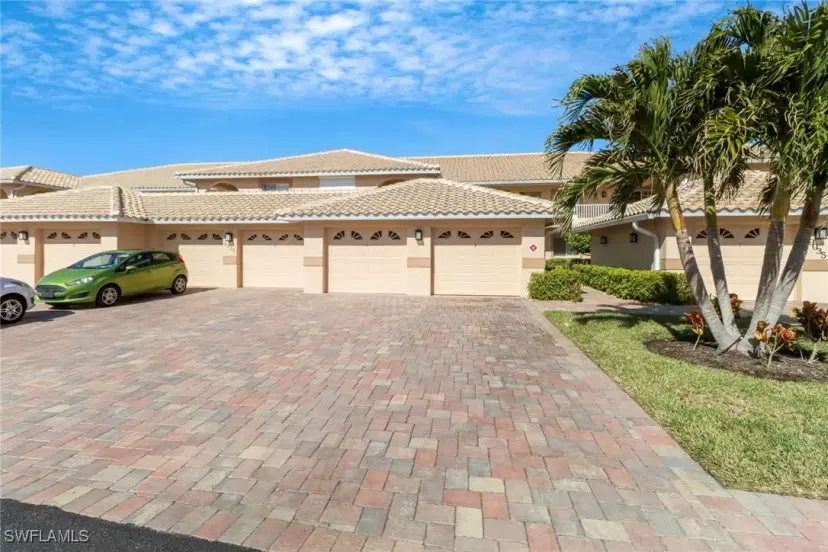 Picture of 9035 Michael Cir 5, Naples FL 34113