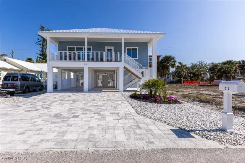 Picture of 210 Pearl St, Fort Myers Beach FL 33931