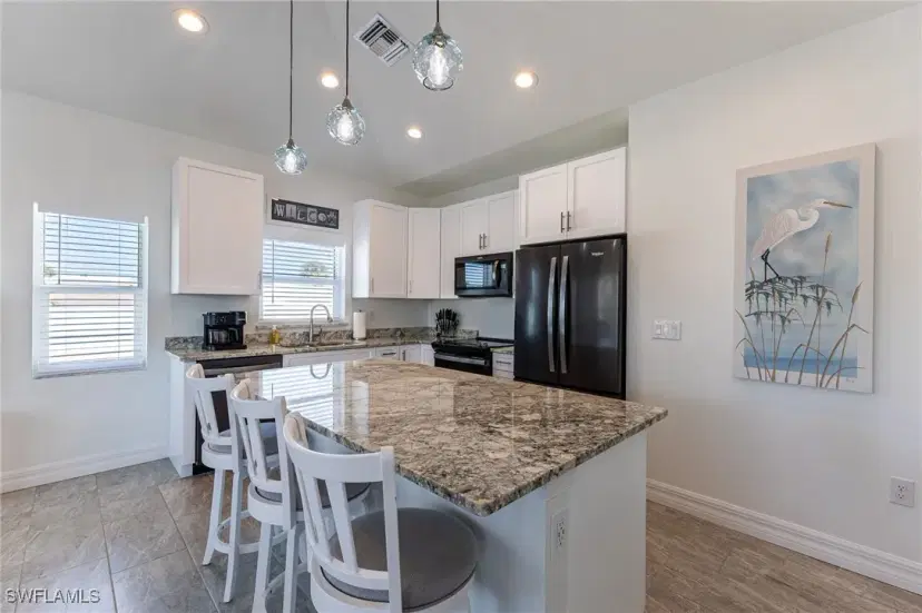 Picture of 210 Pearl St, Fort Myers Beach FL 33931