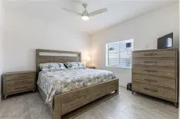 Picture of 210 Pearl St, Fort Myers Beach, FL 33931