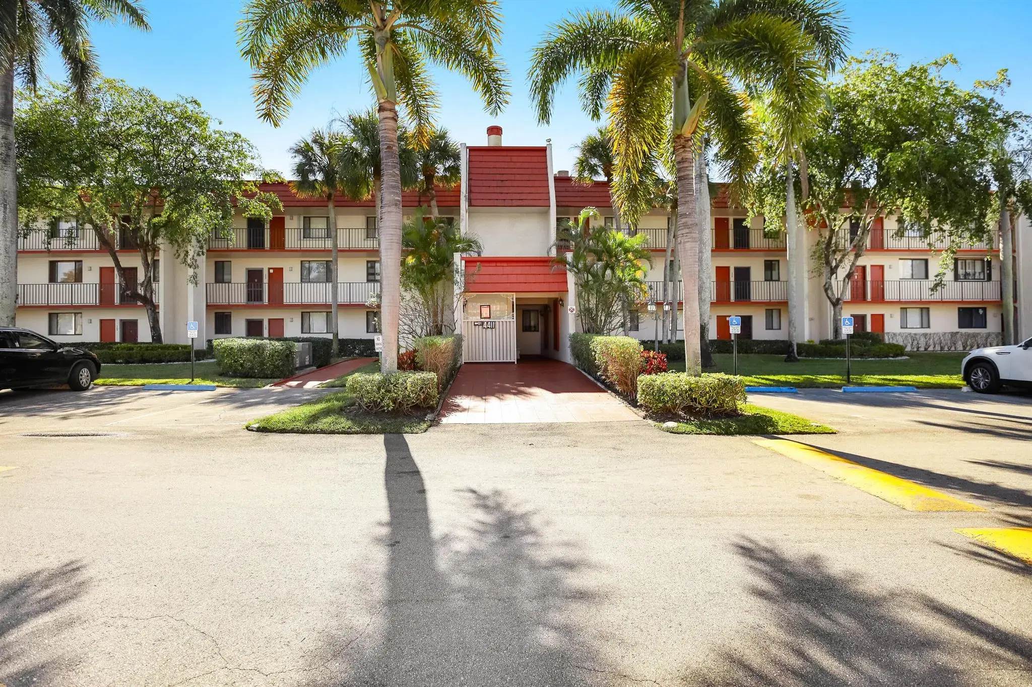 Picture of 4411 Trevi Court 105, Lake Worth, FL 33467