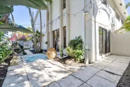 Picture of 559 NE 7Th Ave 6A, Fort Lauderdale, FL 33301