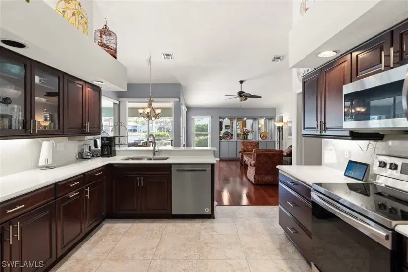 Picture of 744 Lambton Ln, Naples FL 34104