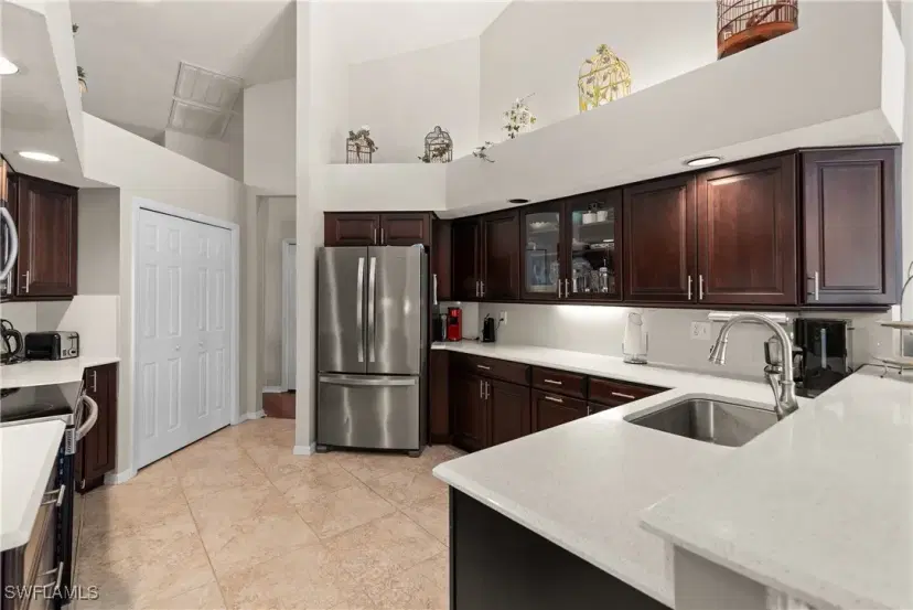Picture of 744 Lambton Ln, Naples FL 34104