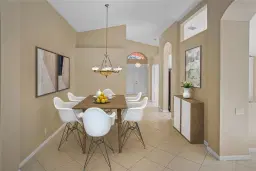 Picture of 5065 Glenville Dr, Boynton Beach, FL 33437