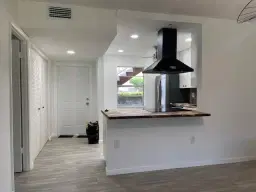 Picture of 7305 NW 4Th Pl 102, Margate, FL 33063