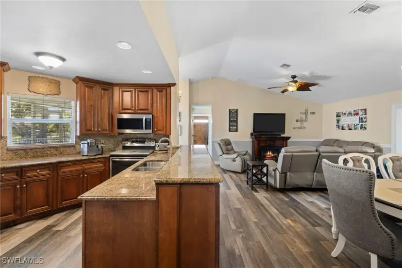 Picture of 4560 Key Largo Ln, Bonita Springs FL 34134