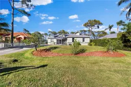 Picture of 4560 Key Largo Ln, Bonita Springs, FL 34134