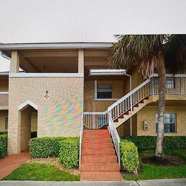 Picture of 914 Twin Lakes Dr 914, Coral Springs FL 33071