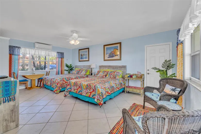 Picture of 4520 El Mar Dr 1, Fort Lauderdale FL 33308