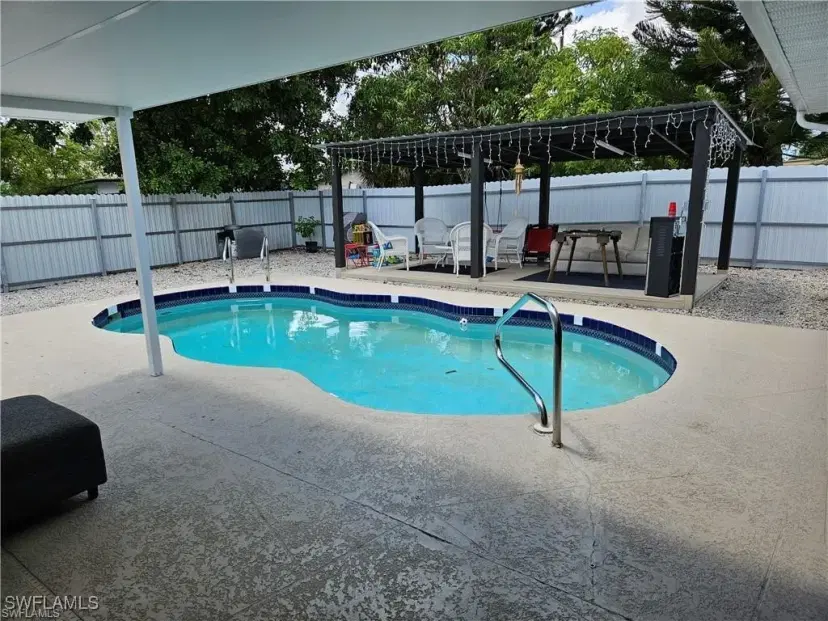 Picture of 2000 45Th Ter Sw, Naples FL 34116