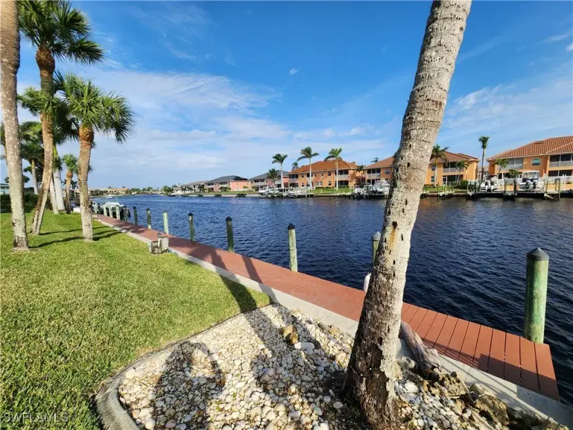 Picture of 4515 Country Club Blvd 204, Cape Coral FL 33904