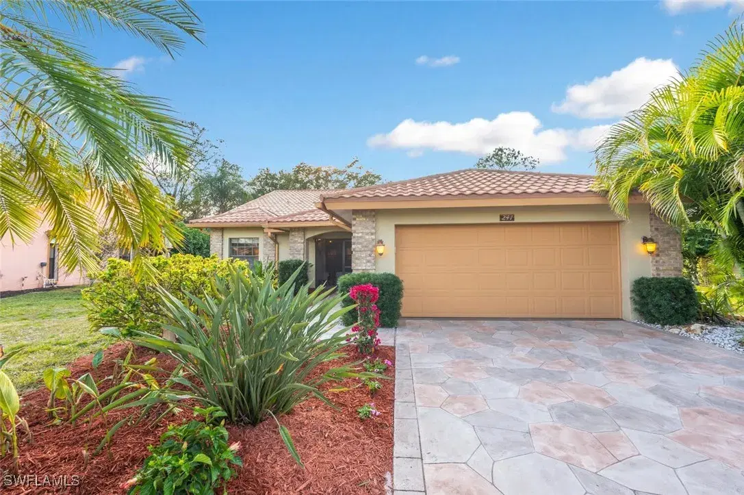 Picture of 241 Saint James Way, Naples, FL 34104