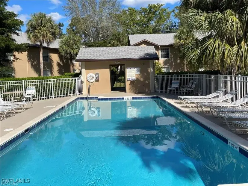 Picture of 9621 Crescent Garden Dr G-101, Naples FL 34109