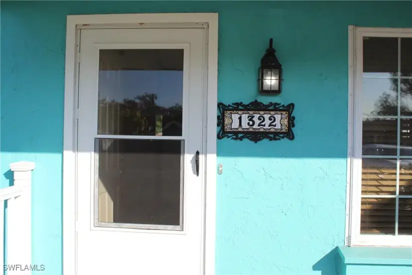Picture of 1322 Kenmore St, Port Charlotte FL 33952