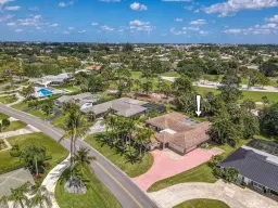 Picture of 413 N Country Club Drive, Atlantis, FL 33462
