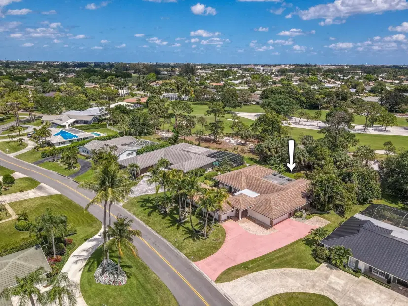 Picture of 413 N Country Club Drive, Atlantis FL 33462