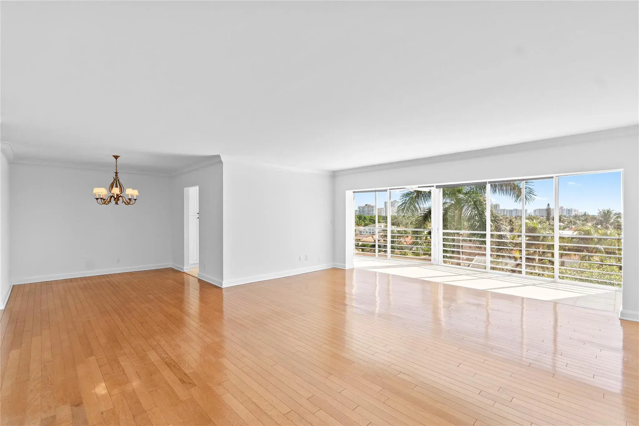 Picture of 3050 NE 47Th Ct 506, Fort Lauderdale, FL 33308