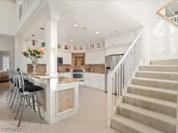 Picture of 156 Amblewood Ln 7-704, Naples, FL 34105