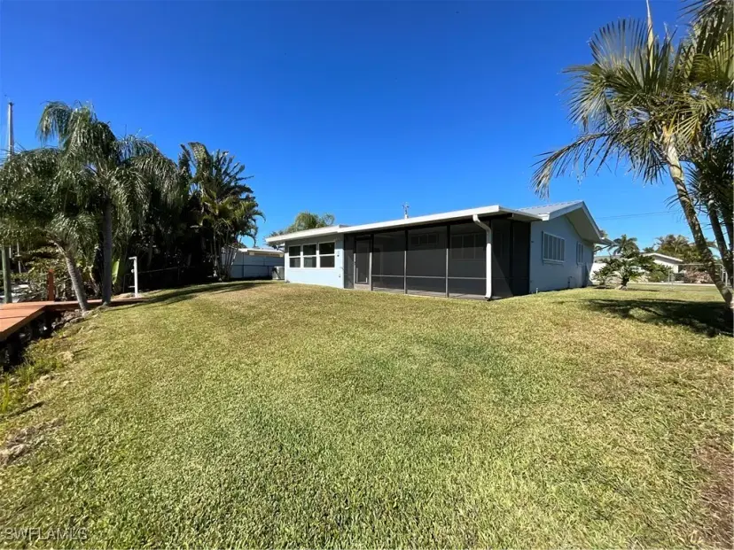 Picture of 1712 Club House Rd, North Fort Myers FL 33917