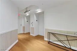 Picture of 2090 W 1St St J910, Fort Myers, FL 33901