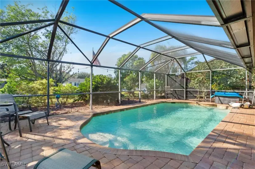 Picture of 9430 Pineapple Rd, Fort Myers FL 33967