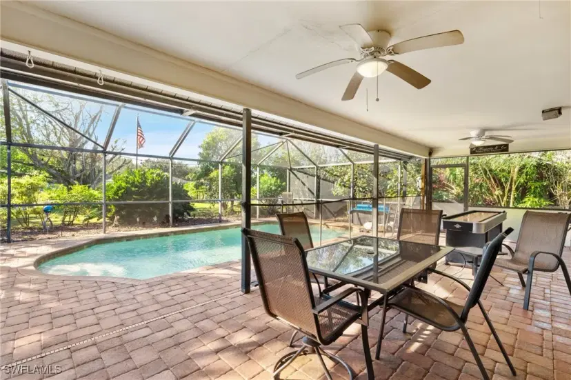 Picture of 9430 Pineapple Rd, Fort Myers FL 33967