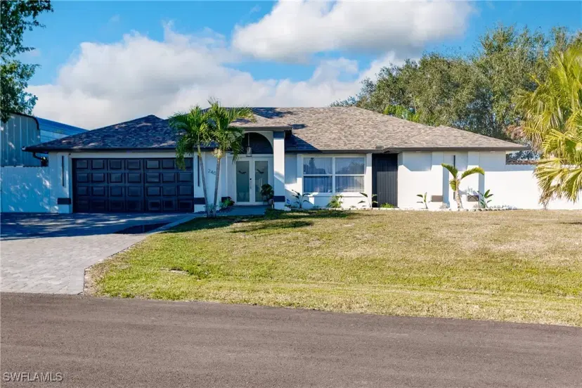 Picture of 240 Laurent Ct, Lehigh Acres FL 33936